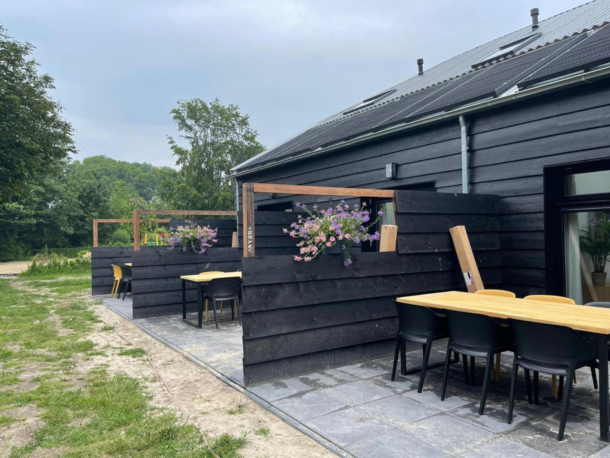 Cozy Holiday Home In Vrouwenpolder Close To The Beach Extérieur photo